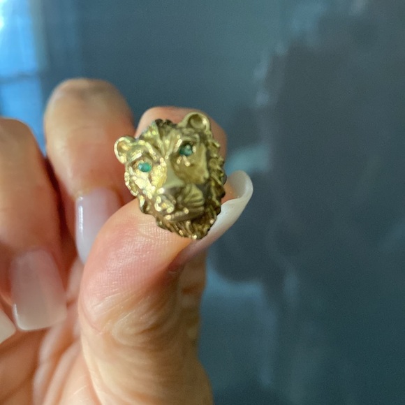 Tiffany & Co. Gold SCHLUMBERGER Grn Emerald & BLUE SAPPHIRE Lion head EARRINGS - Picture 4 of 5